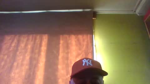 Snapshot of crmperez chatting on 31, 5, 2026 crmperez online show from 31, 5, 2026