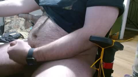 Uhmmwho online show from 16, 2, 2025