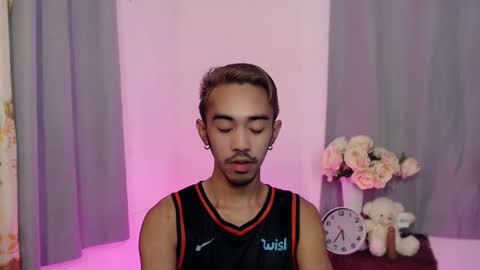 crocodale online show from 30, 10, 2025