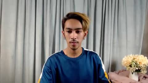 crocodale online show from 4, 3, 2026