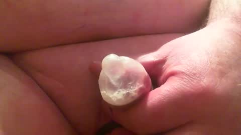 crowning85 online show from 6, 12, 2024