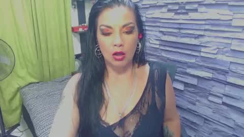 cruela_deviil online show from 27, 2, 2025