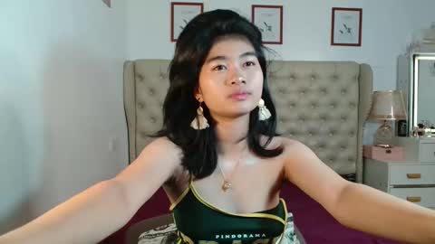Snapshot of cruella_summer601 chatting on 16, 9, 2025 Im CruellaDont forget to follow me online show from 16, 9, 2025