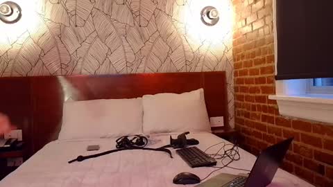 Snapshot of cruellacuck chatting on 8, 12, 2024 CruellaCuck online show from 8, 12, 2024