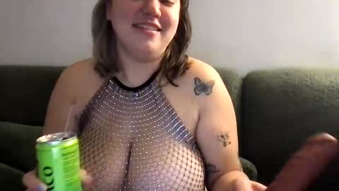 Snapshot of crystal0714 chatting on 18, 11, 2025 Bigtitsokdick online show from 18, 11, 2025