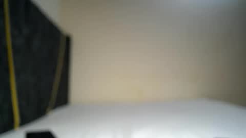Snapshot of crystal_lisa chatting on 8, 6, 2026 lisa online show from 8, 6, 2026