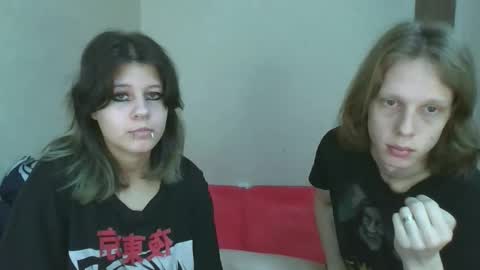 Snapshot of crystal_porn_love chatting on 5, 10, 2025 Crystal and Marcl online show from 5, 10, 2025