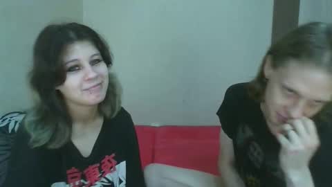 Snapshot of crystal_porn_love chatting on 6, 10, 2025 Crystal and Marcl online show from 6, 10, 2025