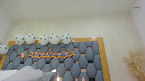 Snapshot of crystal_sm chatting on 6, 7, 2026 crystal_sm online show from 6, 7, 2026