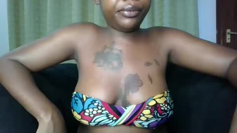 crystal_viv_1 online show from 11, 3, 2025