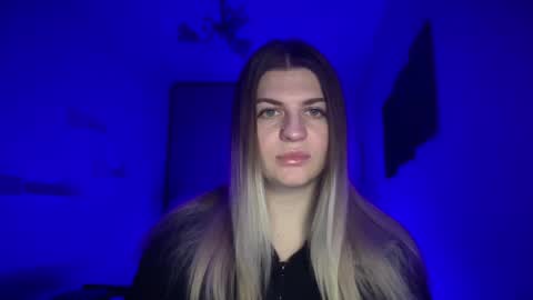 crystalblush01 online show from 2, 4, 2026