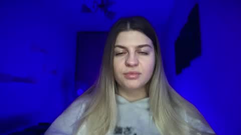 crystalblush01 online show from 6, 4, 2026