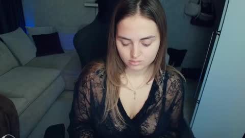 crystalemily online show from 28, 11, 2025