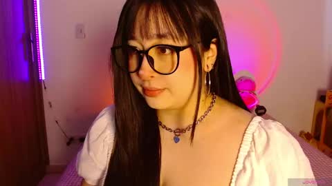 Olivia  online show from 15, 4, 2026