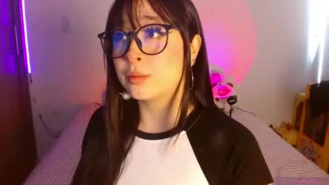 Snapshot of crystalitesq chatting on 11, 6, 2026 Olivia online show from 11, 6, 2026