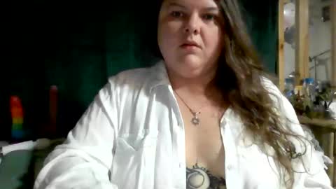 Snapshot of crystalizzzee chatting on 11, 6, 2026 Herekittykitty69 online show from 11, 6, 2026