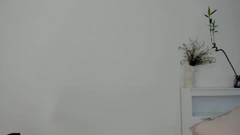 Snapshot of crystalnut chatting on 9, 9, 2025 Maria online show from 9, 9, 2025