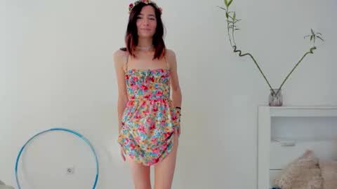 Snapshot of crystalnut chatting on 15, 9, 2025 Maria online show from 15, 9, 2025