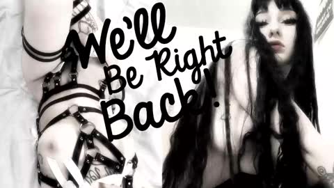 Sasha    Make me moan with patterns   good music here  online show from 7, 1, 2026