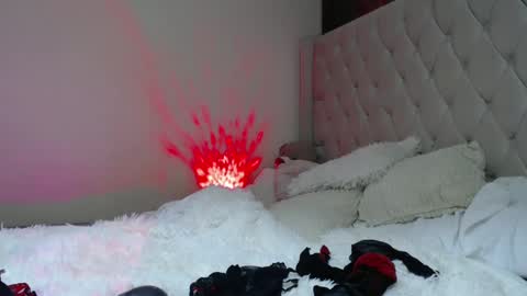 MissCrystal online show from 20, 12, 2024