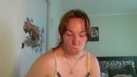 Snapshot of crystalvelvet chatting on 15, 6, 2026 crystalvelvet online show from 15, 6, 2026