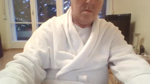 csikar1 online show from 14, 11, 2025