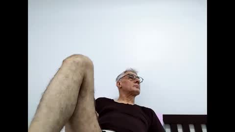 Snapshot of cucaio18 chatting on 10, 6, 2026 BIG UNCUT HARD COCK online show from 10, 6, 2026