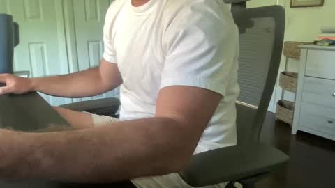 Snapshot of cuckgriff23 chatting on 28, 5, 2026 cuckgriff23 online show from 28, 5, 2026
