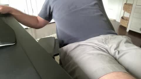 Snapshot of cuckgriff23 chatting on 8, 6, 2026 cuckgriff23 online show from 8, 6, 2026