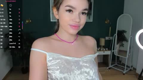 Silvia online show from 2, 4, 2026