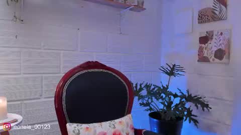 Leonela online show from 12, 7, 2026