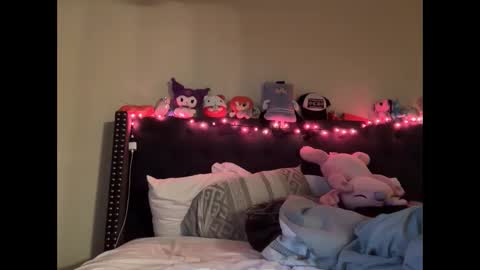 cum2charmxx online show from 25, 9, 2025