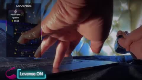 Snapshot of cum_all_over_mmee chatting on 12, 10, 2025 im KIM new girl to spoil online show from 12, 10, 2025