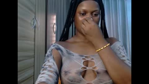 Snapshot of cum_ebony_petitxx chatting on 16, 4, 2026 cath online show from 16, 4, 2026