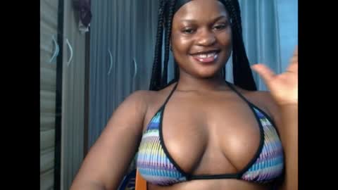 Snapshot of cum_ebony_petitxx chatting on 17, 4, 2026 cath online show from 17, 4, 2026
