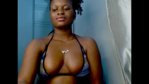 Snapshot of cum_ebony_petitxx chatting on 26, 4, 2026 cath online show from 26, 4, 2026