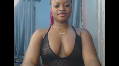 Snapshot of cum_ebony_petitxx chatting on 14, 5, 2026 cath online show from 14, 5, 2026