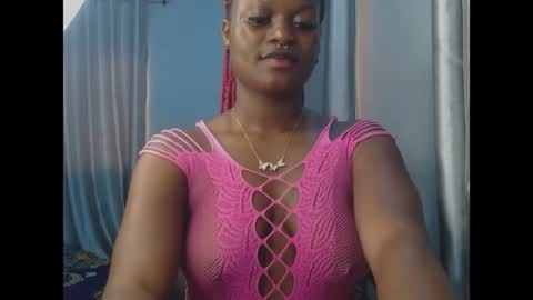 Snapshot of cum_ebony_petitxx chatting on 16, 5, 2026 cath online show from 16, 5, 2026