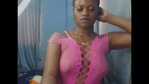 Snapshot of cum_ebony_petitxx chatting on 16, 5, 2026 cath online show from 16, 5, 2026