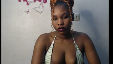 Snapshot of cum_ebony_xxxpetit chatting on 21, 6, 2026 Teeha online show from 21, 6, 2026
