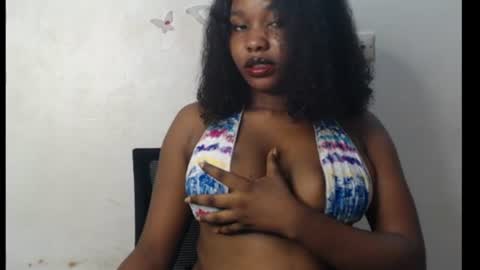 Snapshot of cum_ebony_xxxpetit chatting on 10, 7, 2026 Teeha online show from 10, 7, 2026
