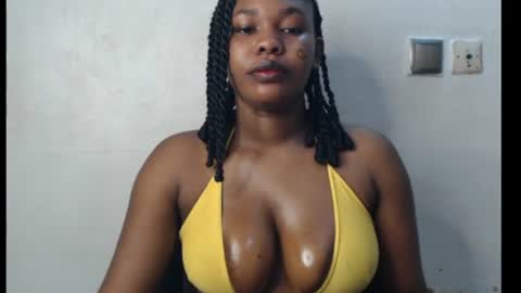 Snapshot of cum_ebony_xxxpetit chatting on 22, 7, 2026 Teeha online show from 22, 7, 2026