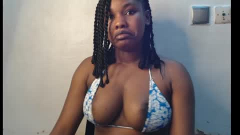 Snapshot of cum_ebony_xxxpetit chatting on 27, 7, 2026 Teeha online show from 27, 7, 2026