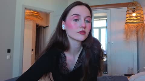 Snapshot of cumband chatting on 17, 12, 2025 fansly - lilyband online show from 17, 12, 2025