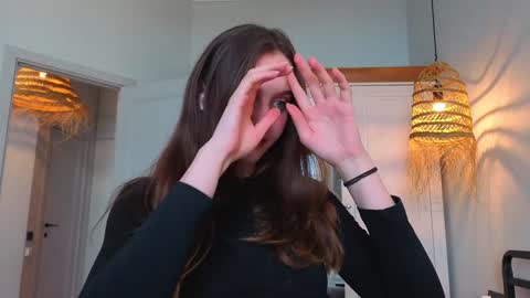 Snapshot of cumband chatting on 18, 12, 2025 fansly - lilyband online show from 18, 12, 2025