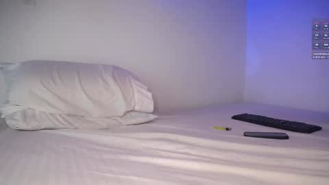 Snapshot of cummerlatino chatting on 6, 2, 2025 cummerlatino online show from 6, 2, 2025