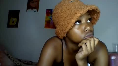 Snapshot of cummiing4u chatting on 7, 6, 2026 cummiing4u online show from 7, 6, 2026