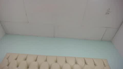 Cumontitsxxx online show from 19, 9, 2025