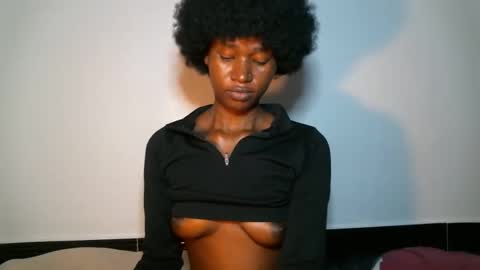 Snapshot of cumslayer19 chatting on 8, 11, 2025 Shiiro online show from 8, 11, 2025