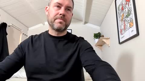 Snapshot of cupcakecreampie chatting on 4, 11, 2025 Adam online show from 4, 11, 2025